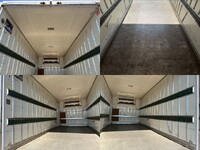 いすゞエルフ冷凍車（冷蔵車）小型（2t・3t）[写真12]