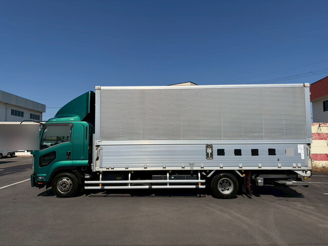 いすゞフォワードアルミウイング中型（4t）[写真07]