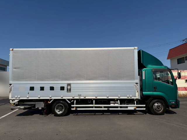 いすゞフォワードアルミウイング中型（4t）[写真09]