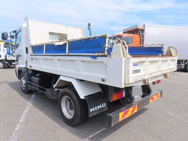 日野レンジャーダンプ中型（4t）[写真02]