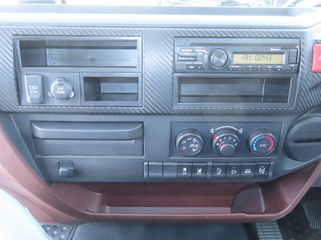 日野レンジャーダンプ中型（4t）[写真22]