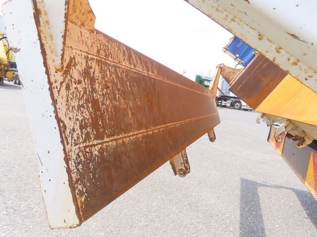 日野レンジャーダンプ中型（4t）[写真27]