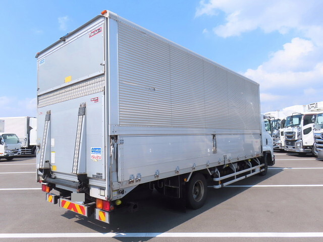 いすゞフォワードアルミウイング中型（4t）[写真02]