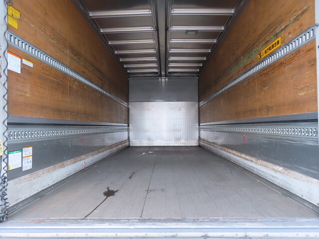 いすゞフォワードアルミウイング中型（4t）[写真29]