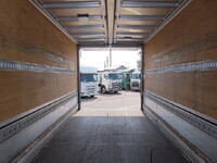 いすゞフォワードアルミウイング中型（4t）[写真32]