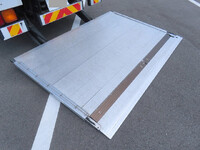 いすゞフォワードアルミウイング中型（4t）[写真36]