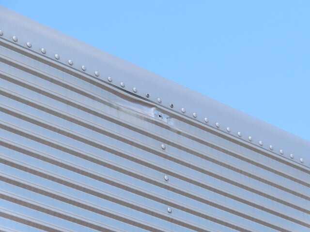 いすゞフォワードアルミウイング中型（4t）[写真37]