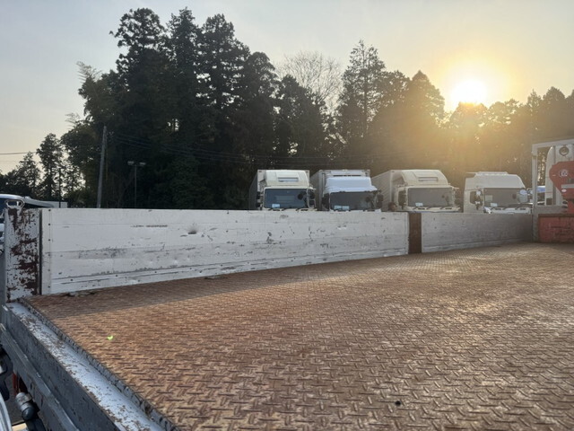 日野レンジャークレーン付中型（4t）[写真10]