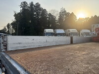 日野レンジャークレーン付中型（4t）[写真11]