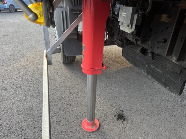 日野レンジャークレーン付中型（4t）[写真13]