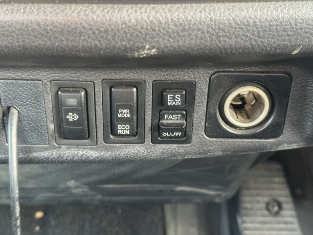 日野レンジャークレーン付中型（4t）[写真20]