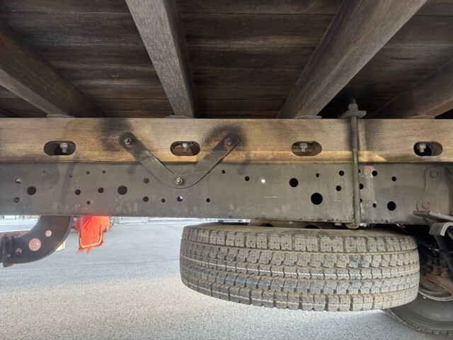 日野レンジャークレーン付中型（4t）[写真31]