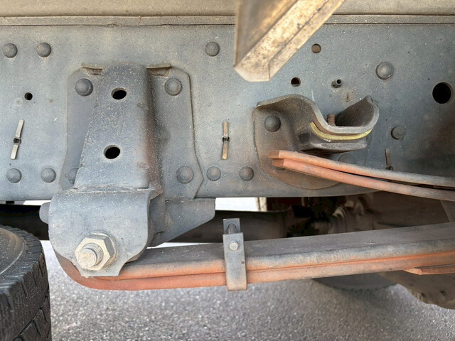 いすゞエルフ冷凍車（冷蔵車）小型（2t・3t）[写真25]