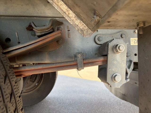 いすゞエルフ冷凍車（冷蔵車）小型（2t・3t）[写真26]