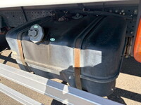 いすゞエルフ冷凍車（冷蔵車）小型（2t・3t）[写真30]