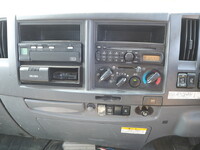 いすゞフォワードクレーン6段増トン（6t・8t）[写真39]