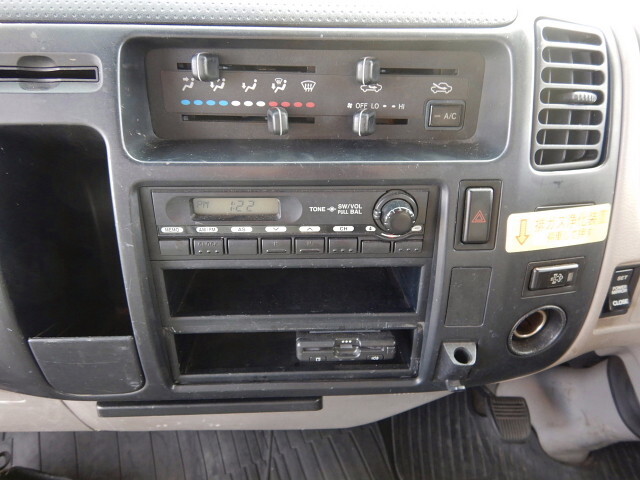 日野デュトロ高所作業車小型（2t・3t）[写真21]