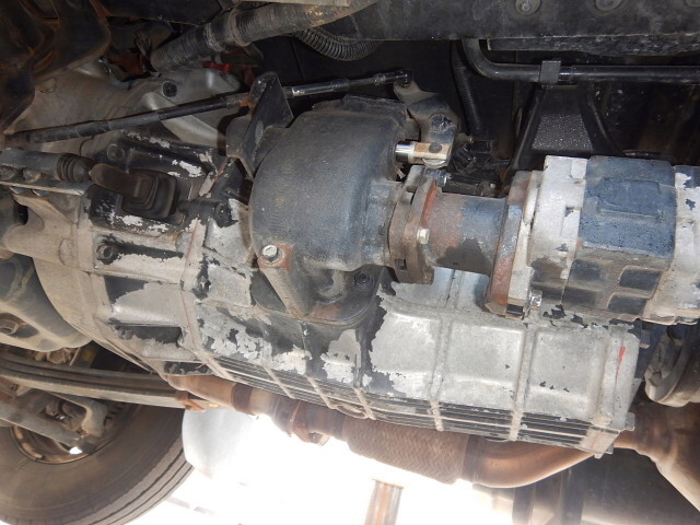 日野デュトロ高所作業車小型（2t・3t）[写真09]