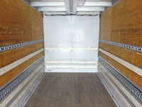 いすゞフォワードアルミウイング中型（4t）[写真18]