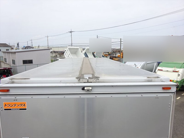 いすゞフォワードアルミウイング中型（4t）[写真23]