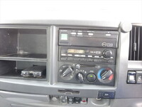 いすゞフォワードアルミウイング中型（4t）[写真30]