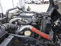 いすゞフォワードアルミウイング中型（4t）[写真37]