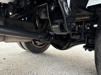 トヨタトヨエース平ボディ小型（2t・3t）[写真15]