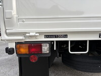 トヨタトヨエース平ボディ小型（2t・3t）[写真16]