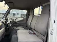 トヨタトヨエース平ボディ小型（2t・3t）[写真09]