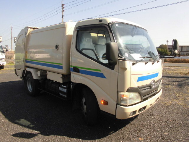 中古デュトロパッカー車(塵芥車)