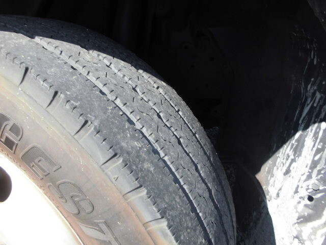 日野デュトロパッカー車（塵芥車）小型（2t・3t）[写真15]