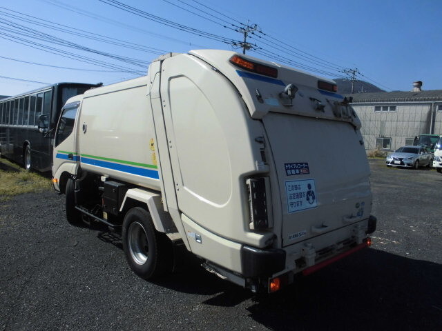 日野デュトロパッカー車（塵芥車）小型（2t・3t）[写真02]