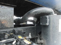 いすゞエルフバキュームカー小型（2t・3t）[写真14]