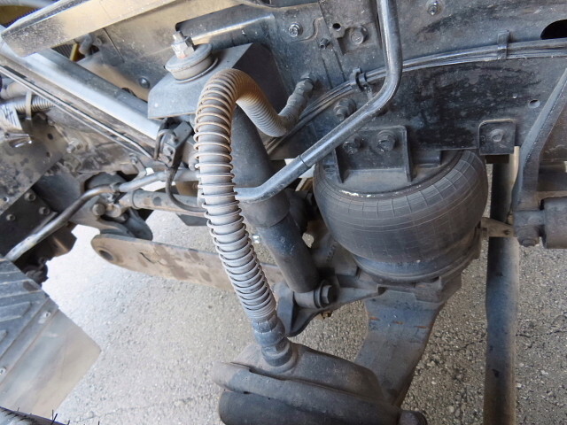 UDトラックスクオンアルミウイング大型（10t）[写真20]