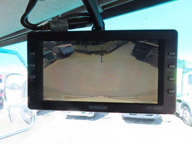 UDトラックスクオンアルミウイング大型（10t）[写真25]