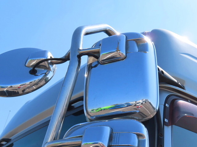 UDトラックスクオンアルミウイング大型（10t）[写真29]