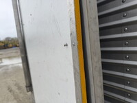 日野プロフィアアルミバン大型（10t）[写真10]