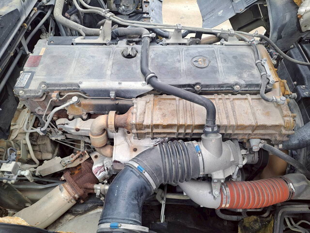 三菱ふそうスーパーグレート深ダンプ（土砂禁ダンプ）大型（10t）[写真14]