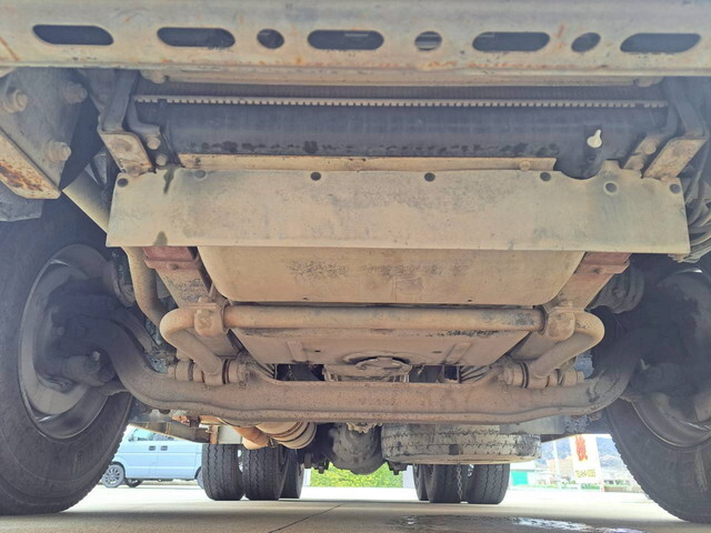 三菱ふそうスーパーグレート深ダンプ（土砂禁ダンプ）大型（10t）[写真18]