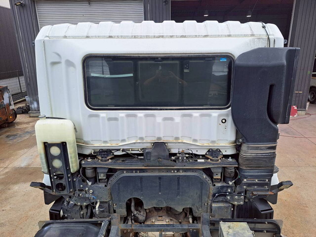 三菱ふそうスーパーグレート深ダンプ（土砂禁ダンプ）大型（10t）[写真24]