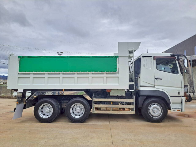 三菱ふそうスーパーグレート深ダンプ（土砂禁ダンプ）大型（10t）[写真28]