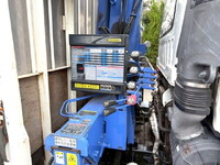 いすゞフォワードクレーン4段中型（4t）[写真13]