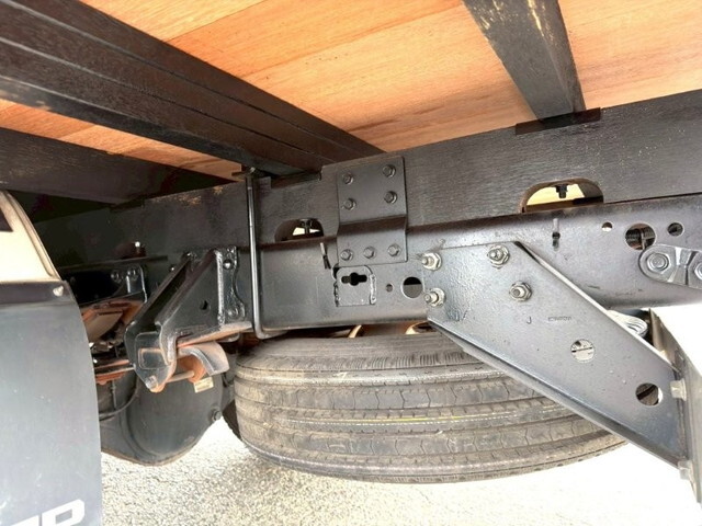 いすゞフォワードクレーン4段中型（4t）[写真14]