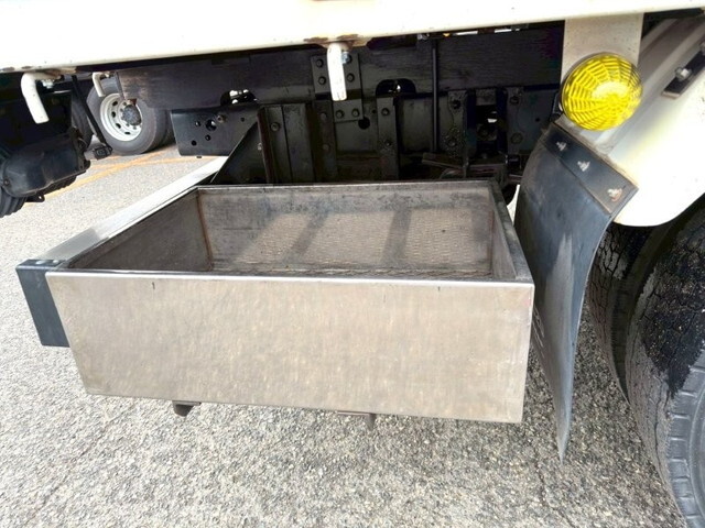 いすゞフォワードクレーン4段中型（4t）[写真16]