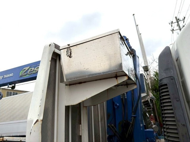 いすゞフォワードクレーン4段中型（4t）[写真17]