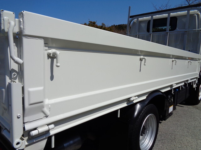 トヨタトヨエース平ボディ小型（2t・3t）[写真16]