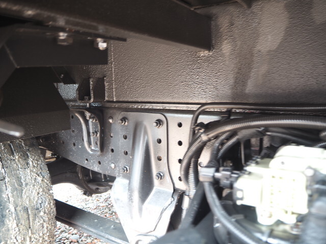 三菱ふそうキャンター高圧洗浄車小型（2t・3t）[写真12]