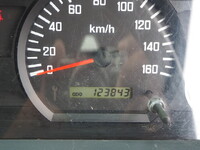 いすゞエルフバキュームカー小型（2t・3t）[写真16]