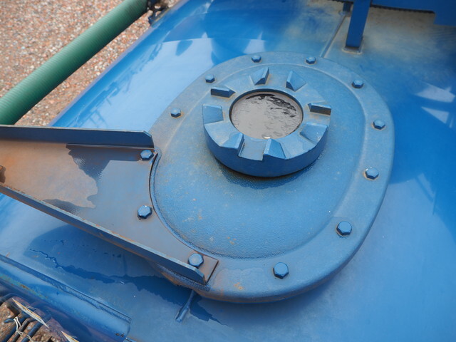 いすゞエルフバキュームカー小型（2t・3t）[写真19]