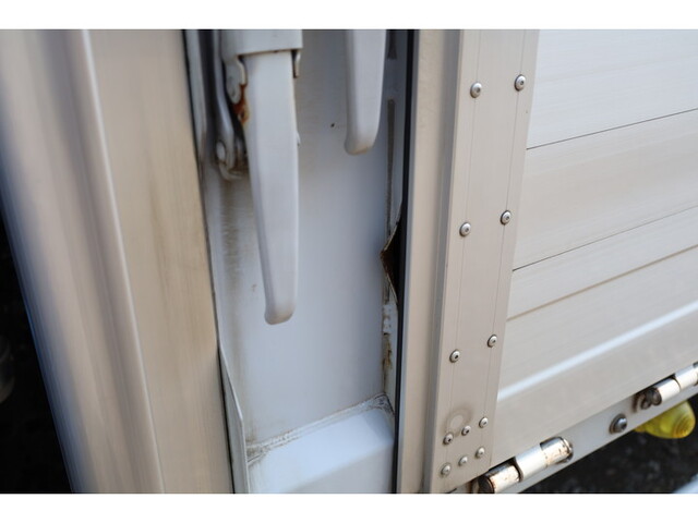 日野レンジャーアルミウイング増トン（6t・8t）[写真30]